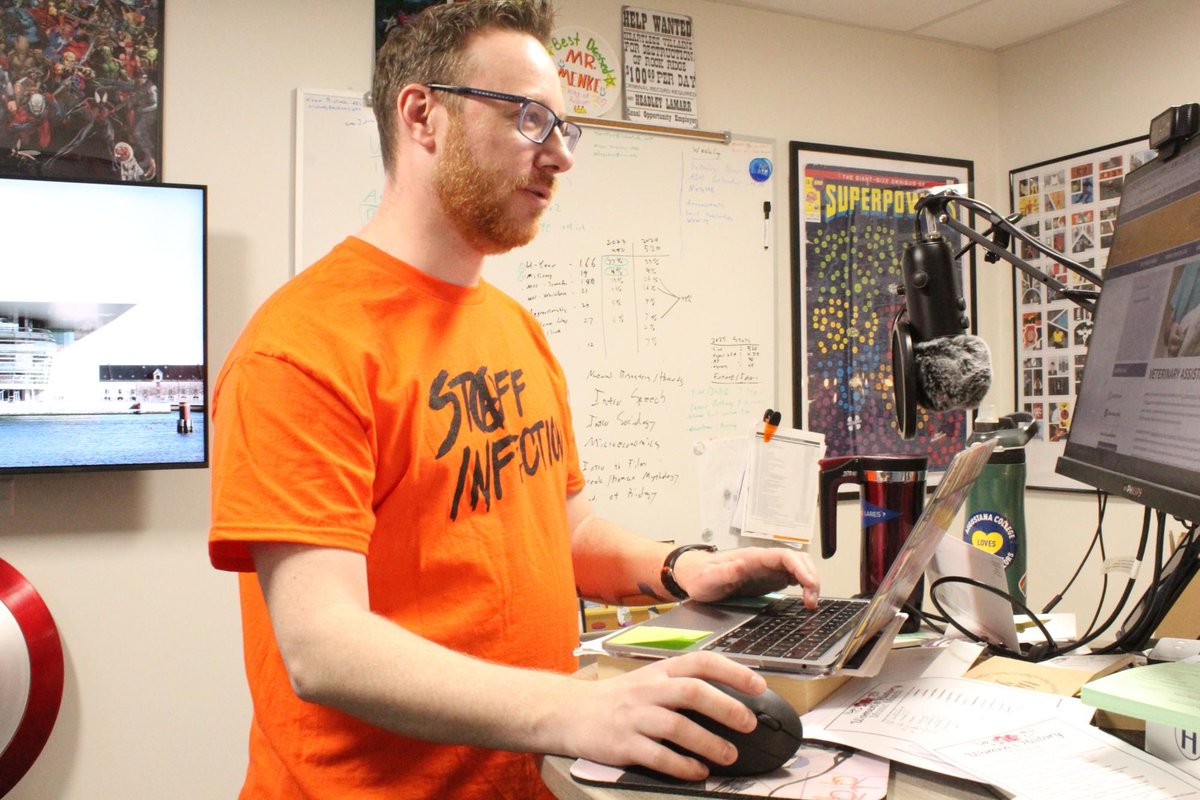 Everyday superhero: At MCHS we have our own superhero, Curtis Menke 

themchenrymessenger.com/everyday-super… 

<a href="/MCHS156/">McHenry</a> #warriorpride156 #warriorready156