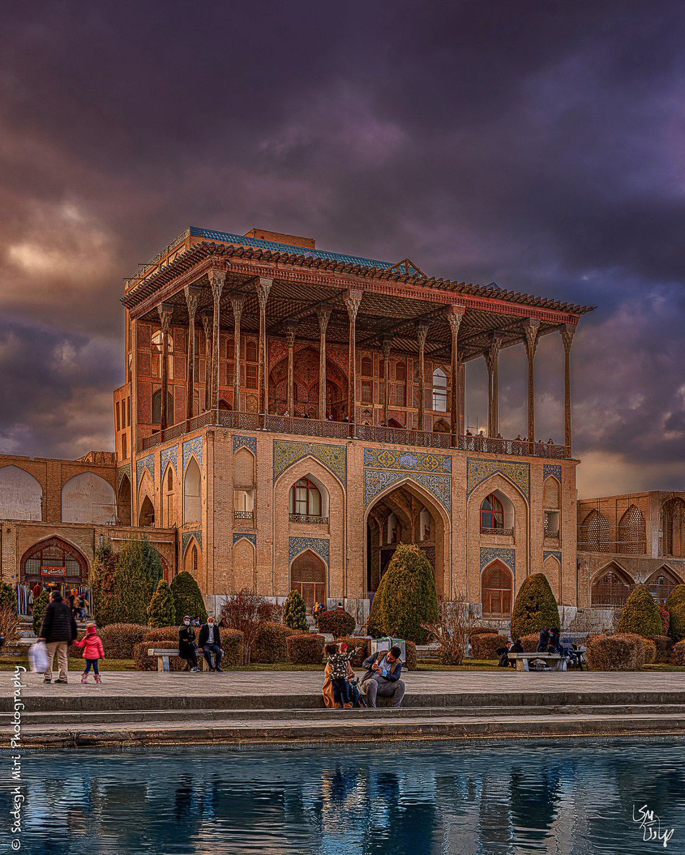 IranianArts's tweet image. کاخ عالی‌قاپو، اصفهان

عکس از صادق میری
