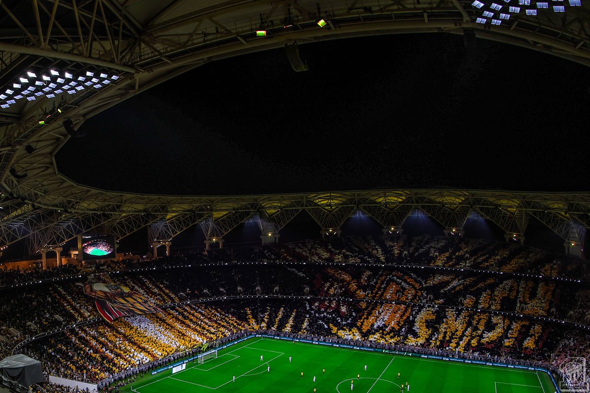 𝗦𝗠𝗔𝗦𝗛 🔨
#الاتحاد_الشباب 
#أغلى_الكؤوس