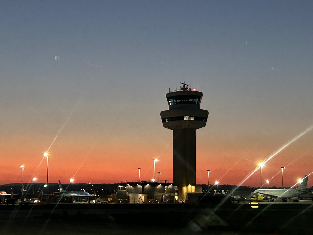 Robreferee's tweet image. Some of this evenings colours