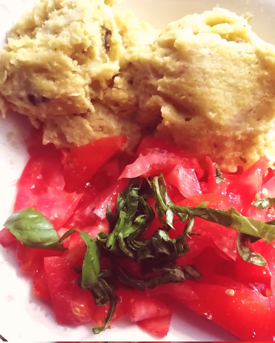 LiSsZeNiTh1's tweet photo. 😋 Que manjar de los Dioses del Olimpo! #Humitas https://t.co/k5Fe2ZSq6c