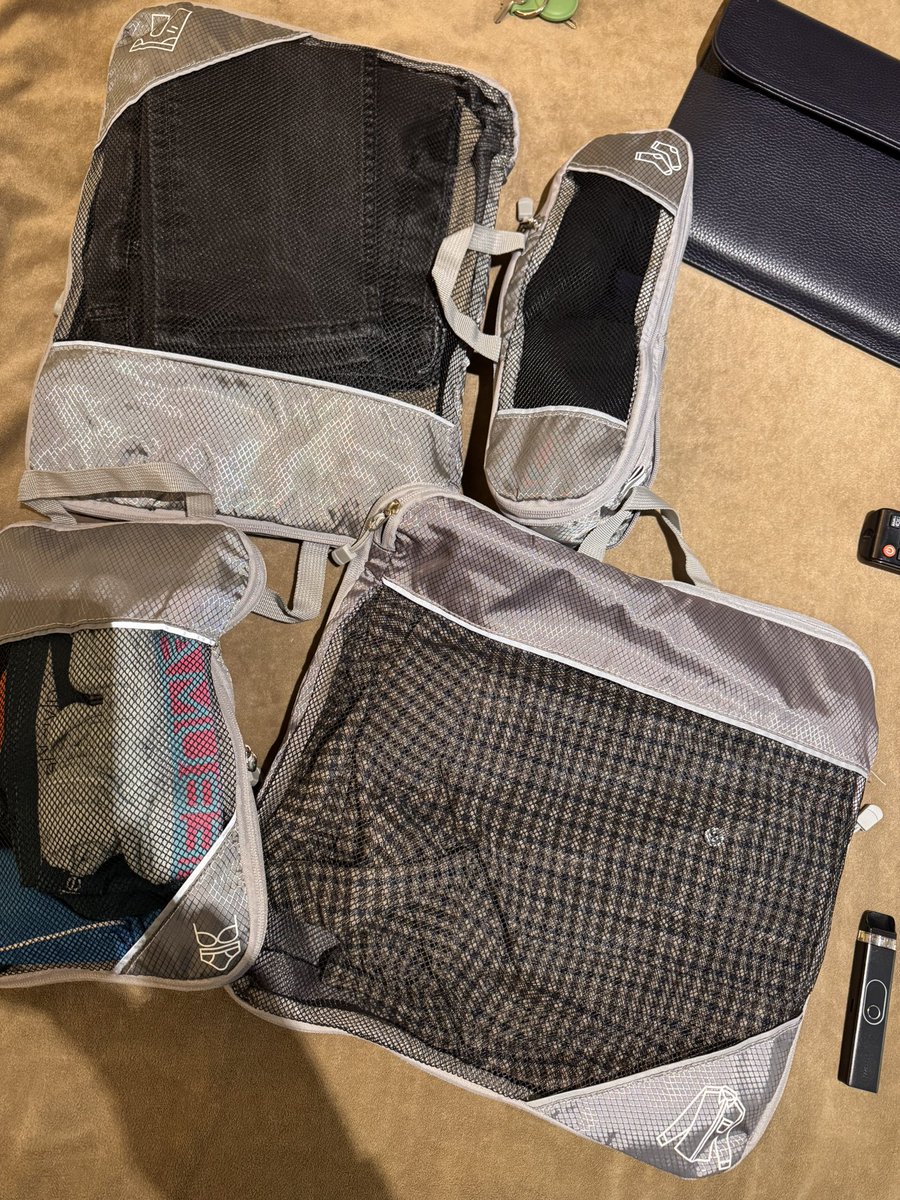 I_a_c_o_b_u_s's tweet image. If you don’t have packing bags in your life and travel often you need to sort it! They are a game changer!! #PackingBags 👍🏻👍🏻
