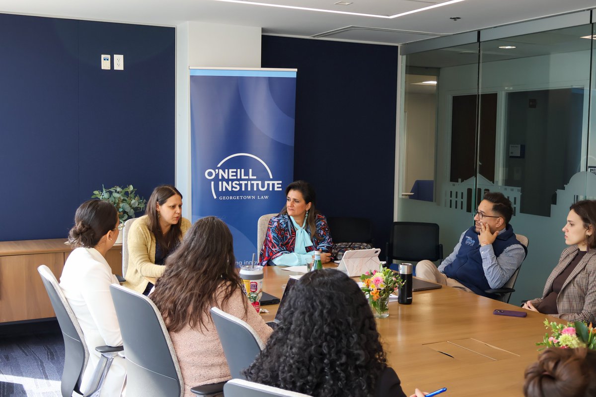 Last Friday, the Center for Health and Human Rights was honored to welcome Justice <a href="/MargRiosFarjat/">Margarita Ríos-Farjat</a> of the Mexican Supreme Court (<a href="/SCJN/">Suprema Corte</a>) to the O’Neill Institute offices to present on “The Right to Choose in Mexico: The Criteria used by the Supreme Court.”
oneill.law.georgetown.edu/press/cchhr-ho…