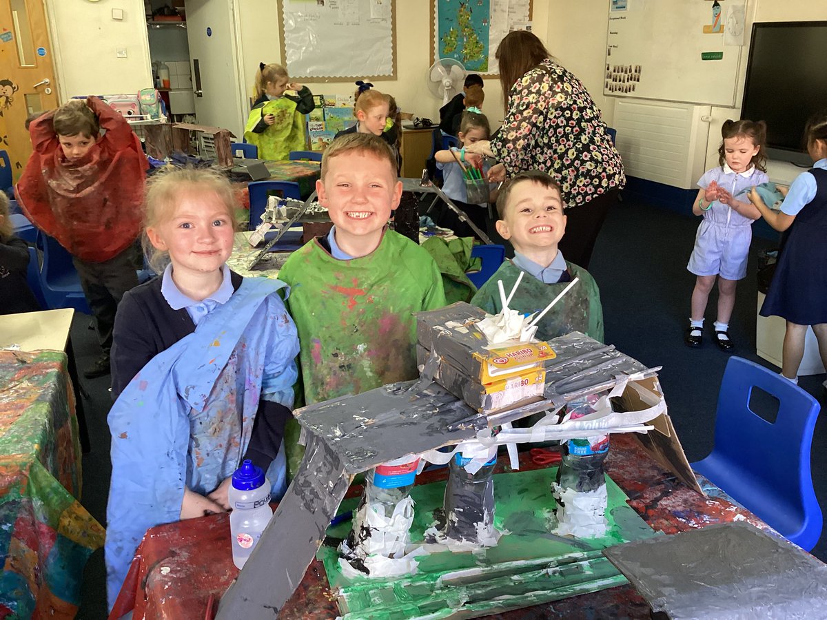 StJosephU's tweet photo. Y1 have been making bridges in DT. They have worked so hard! #SJUDT https://t.co/G7Wybgq2yV