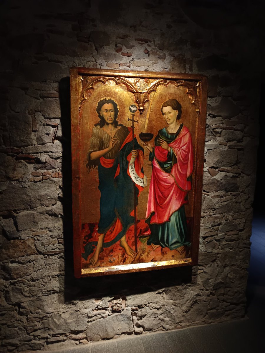 jbarceloprats's tweet image. Avui he tingut l&apos;oportunitat d&apos;impartir una classe del màster en cultures medievals de la @UniBarcelona. Però no ha estat un classe qualsevol, ja que s&apos;ha realitzat a l&apos;Hospital de Sant Saver. Gràcies al prof. @toniconejo72, @IRCVM i als responsables de la col·lecció Casacuberta.