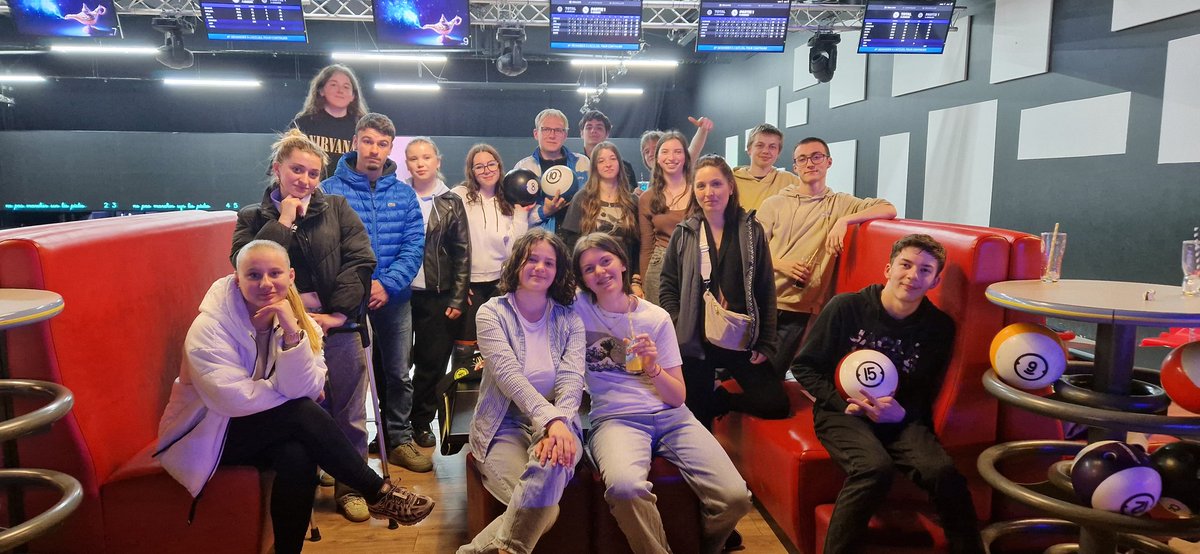 Soirée Bowling Laser Game pour les internes. <a href="/acnancymetz/">Académie de Nancy-Metz</a> <a href="/patriciabraun29/">Patricia Braun</a> <a href="/CarolineLux1/">Caroline Lux</a>