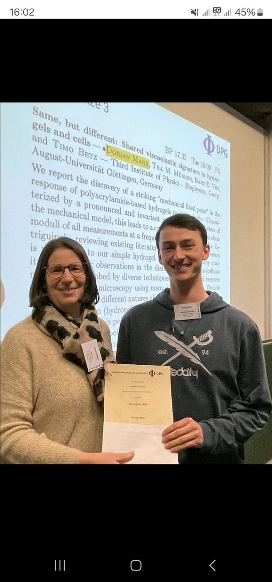 I am so proud. Dorian's poster was selected for the posterprize at this years spring meeting of the German Physical Society🥳. Well deserved 🫠. Three prizes by my students in three years. I am so lucky that I can call this talented crowd of passionate researchers the BetzLab 🤩