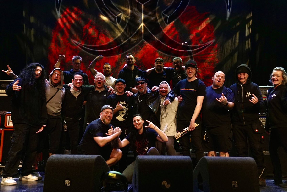 Had the best times with these hard working, talented and relentless humans! #tour @biohazarddfl @lifeofagonyofficial Sadly missing are the good people in @lylvcband