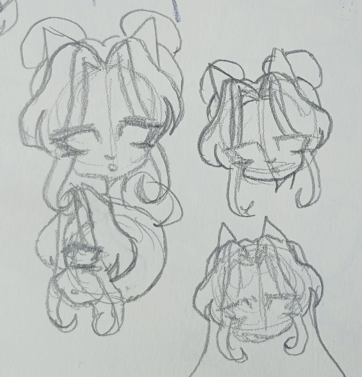 💜 Kryis reconstruction sorta. Her hair was driving me nuts.