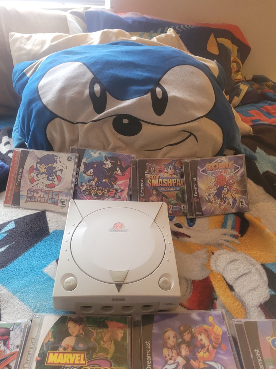 Martez6789's tweet photo. My Sega Dreamcast Collection so far 😎
#SonicTheHedgehog
#dreamcast
#ResidentEvil
#Sega
#Retrovideogames
#videog https://t.co/FlwaiyEPto
