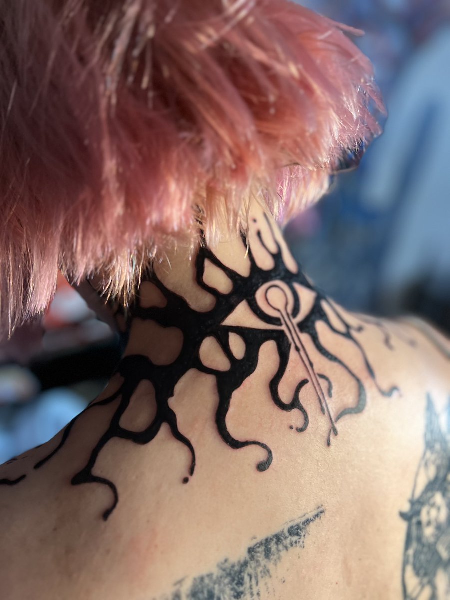 iivdrips's tweet image. aahhhh so happy to do one of my collar designs!!!!!