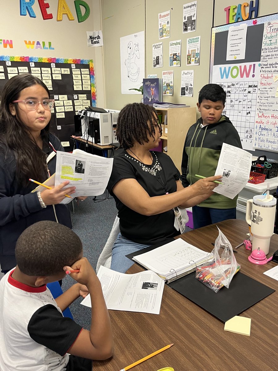 tessrenae02's tweet image. Intervention and support for students looks different across classrooms to meet the needs of every student! All means all for our @PetroskyPirates! ⚓️ #anchoredinexcellence #setsail #effectiveinstruction #differentiation