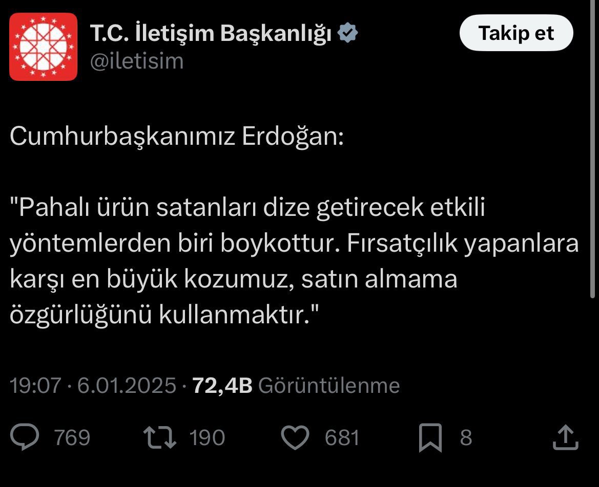 Boykot yapınca Erdoğan: “Milli duruş”
Mustafa Varank: “Herkesin hakkı”
Ömer Çelik: “Boykota uymayan disipline gider”

Ama CHP yapınca:
“Milli iradeye saldırı”, “vatana ihanet”, “yargılanmalı”
Bu ne rezil bir çifte standarttır!

Aynı fiil, iktidara suç değil; muhalefete linç