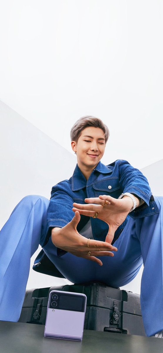 NamjoonUsa's tweet photo. There are 69 days until Namjoon returns!

#WaitingForOurJoonivers
#RM