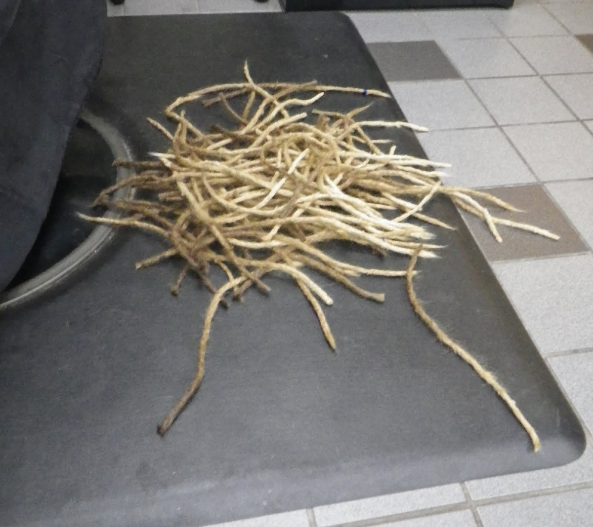 RustBros_Restos's tweet image. The aftermath of today’s shave—my head’s feeling a little too cold now!

#rustbros #rustvalleyrestorers #mikehall #wildmangarage #BlairSmith #carproject #classiccars #carrestoration #garage #carshop #AprilFools