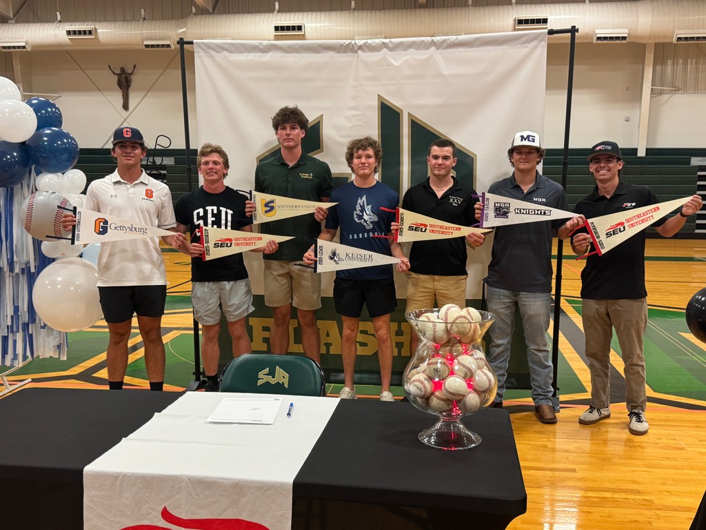SaintJoeAcademy's tweet photo. Congrats to these 7 senior baseball players who signed to play in college this afternoon. Go Flashes!

Congrats to Sean Miskowiec, Camden Biskup, Connor Lewis, Neil Gornto, Dayton Taylor, Eli Robshaw, and Jacob Guthmiller https://t.co/Qt4JE4rpq0
