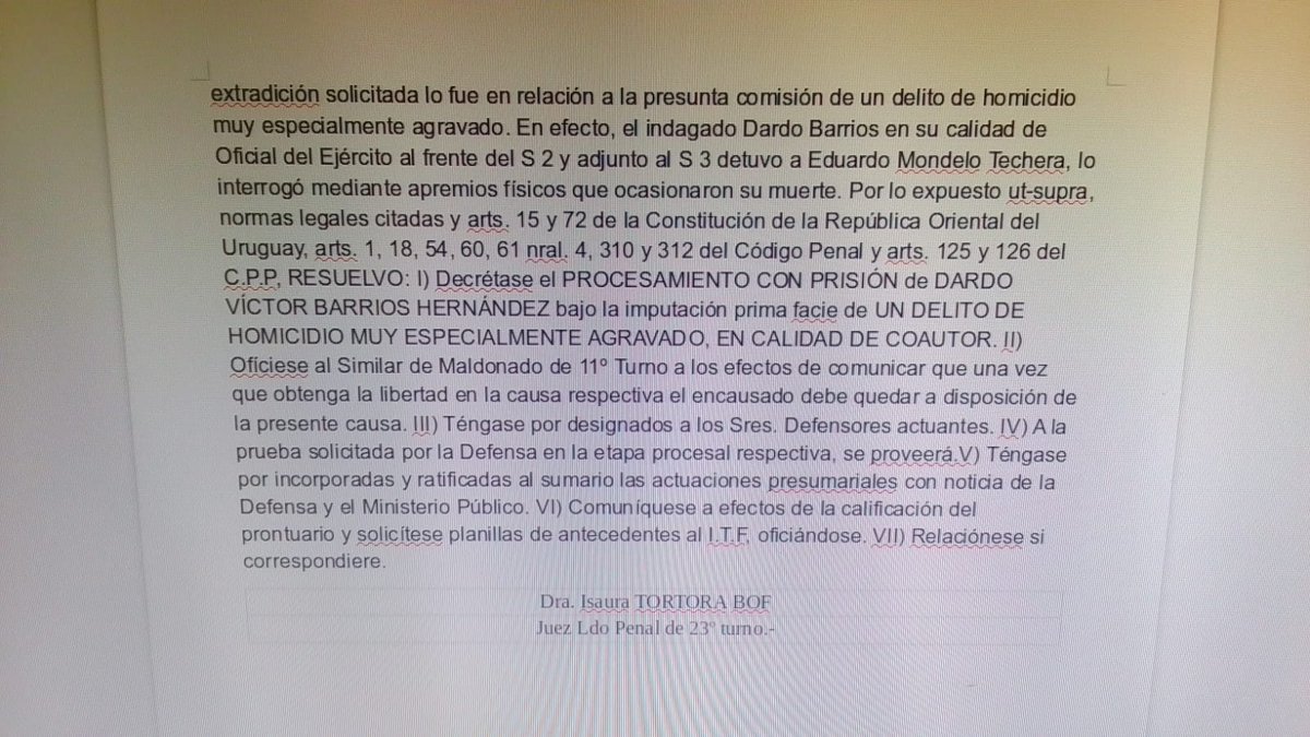 InvernizziMario's tweet photo. auto de procesamiento de Dardo Barrios por el asesinato, en tortura, de Eduardo Mondello Techera

me lo acaba de mandar la Dra Nani Salazar, quien siguió el caso desde el principio 
👇 https://t.co/qDM4vrytVR