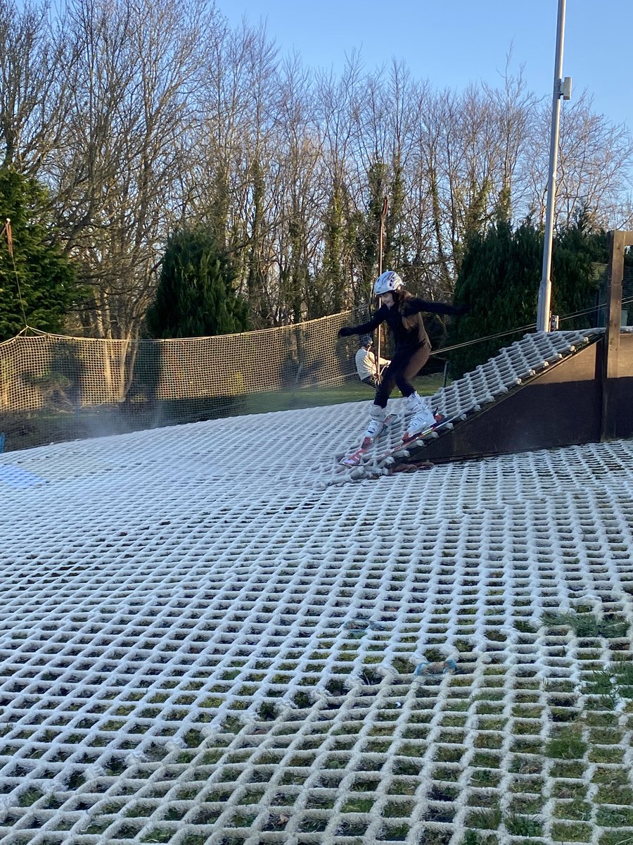 Mrs Doherty_KPS (@mrsdohertykps) on Twitter photo These skiers were off using the jumps and big ramps tonight!! Absolutely fantastic progress in their skiing β·οΈ π
Skiing will return when schools are back - 22nd/23rd April for 3 more weeks.
<a href="/Kinneil_PS/">Kinneil Primary & EYC</a> <a href="/DeanburnPS/">Deanburn Primary</a> <a href="/BonessPublic/">Bo'ness Public PS</a> <a href="/GrangePrimSch/">Grange Primary</a> @BlacknessP These skiers were off using the jumps and big ramps tonight!! Absolutely fantastic progress in their skiing β·οΈ π
Skiing will return when schools are back - 22nd/23rd April for 3 more weeks.
<a href="/Kinneil_PS/">Kinneil Primary & EYC</a> <a href="/DeanburnPS/">Deanburn Primary</a> <a href="/BonessPublic/">Bo'ness Public PS</a> <a href="/GrangePrimSch/">Grange Primary</a> @BlacknessP