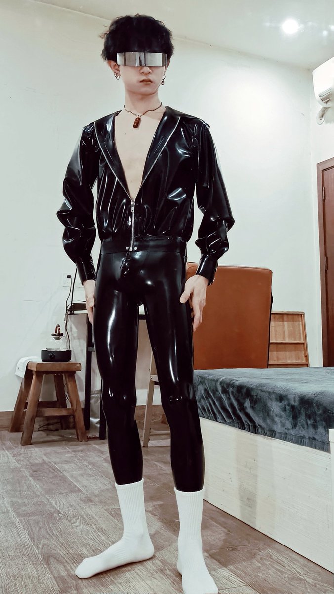 昧 (@beiweitutu) on Twitter photo 