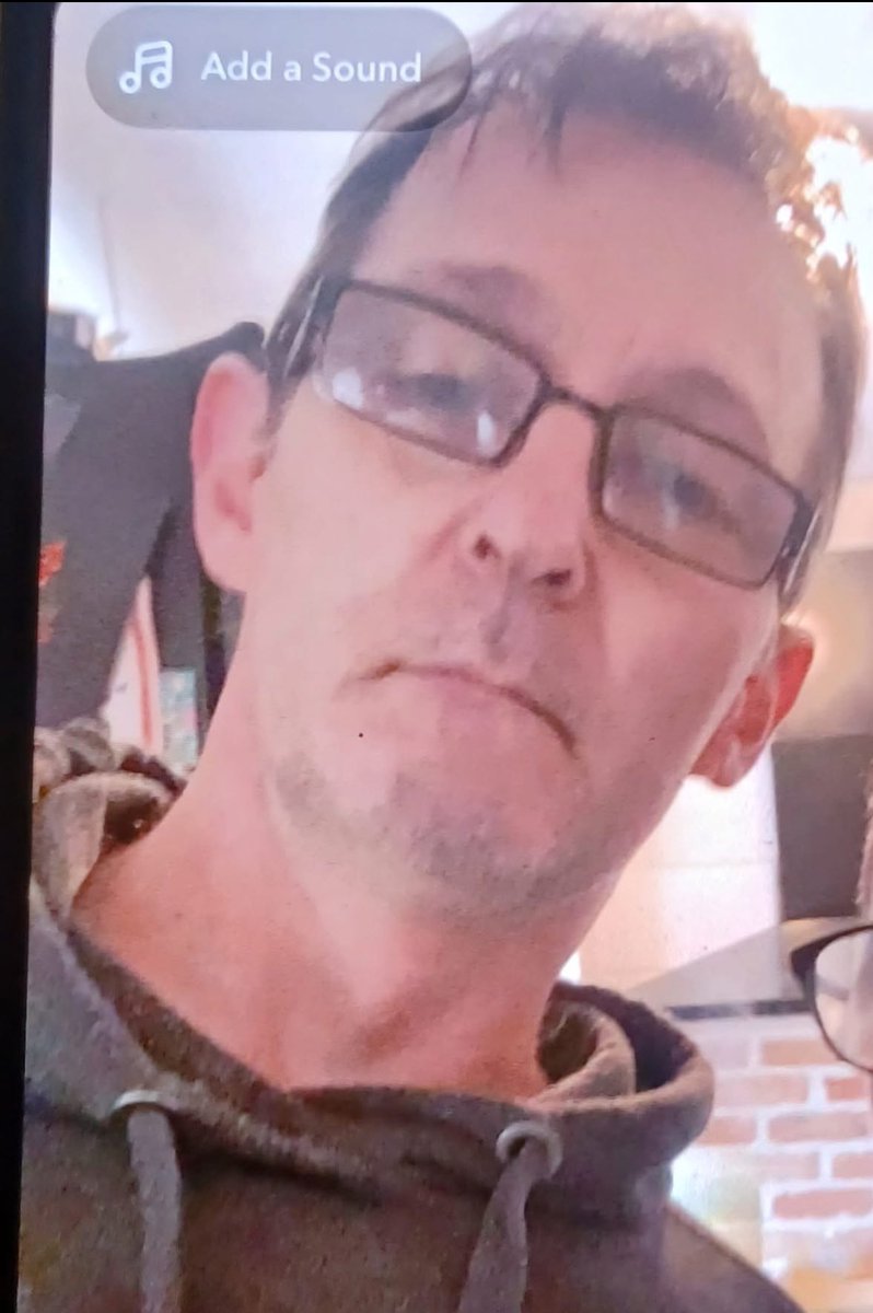 This is my cousin and he’s gone missing, long shot I know..  but please share