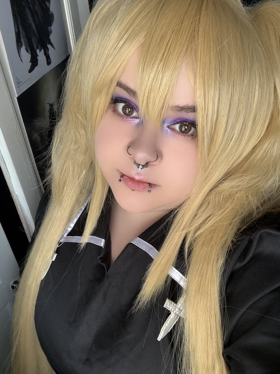 Socially_awkcos's tweet photo. I’m a cosplayer who once in a blue moon has enough time and energy to
Cosplay haha https://t.co/RTCGk1HGNE