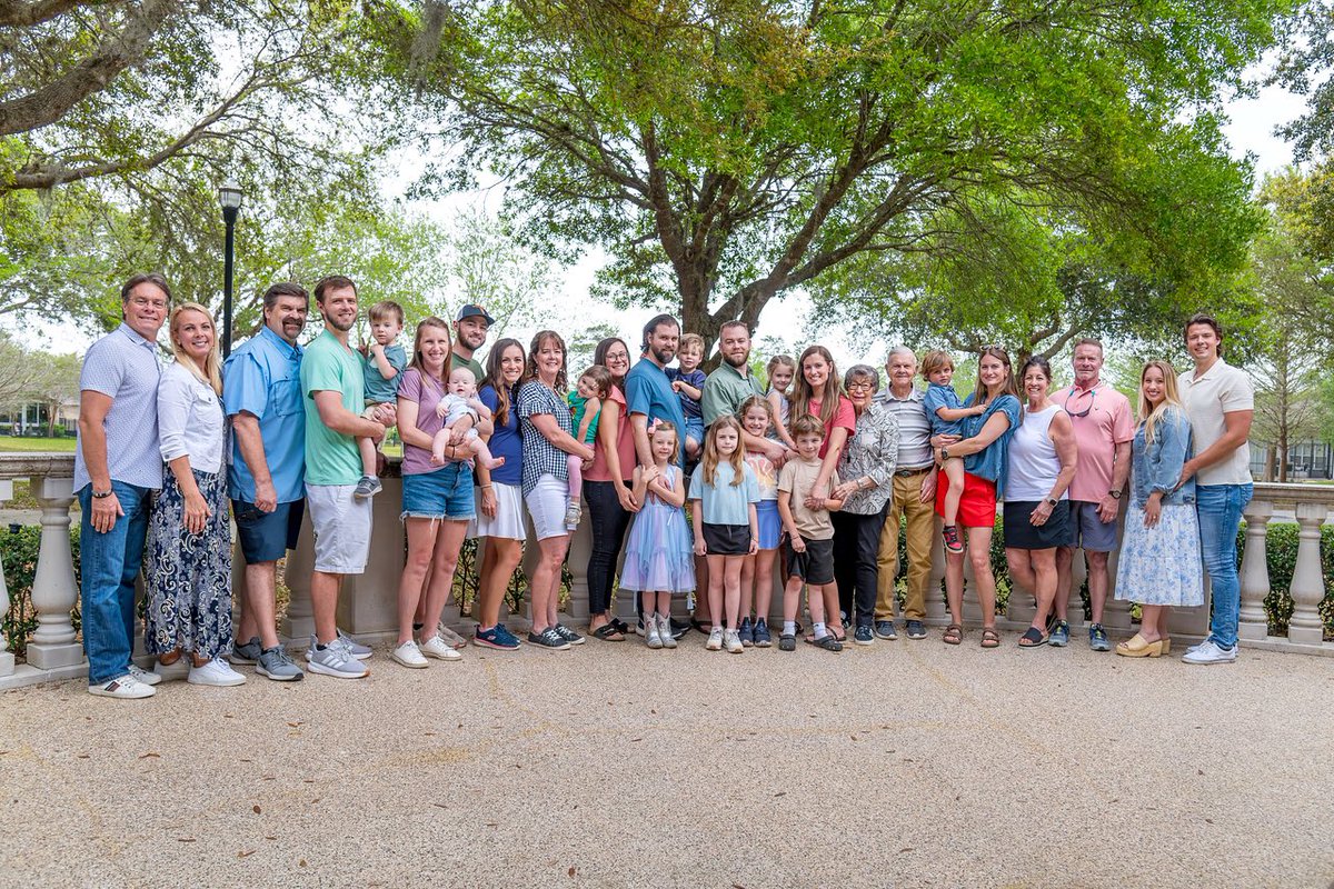 DannyWBennett's tweet image. Had a wonderful time at Nonnie and Papa’s 90th Birthday Celebration! We were missing a few of our Bennett clan but we felt the love from near and far! Happy Birthday Mom and Dad Bennett! You both are so deeply loved! #SonnyAndSue #90YearsYoung