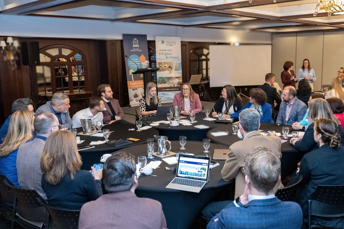 Un grand merci à Mme Marie-Ève Bédard, sous-ministre adjointe au <a href="/tourisme_quebec/">Tourisme Qc</a>, pour ses échanges avec nos hôteliers et gestionnaires de spas. 🙌 Nos membres ont soulevé des enjeux cruciaux, comme l’itinérance, l’immigration et l’hébergement illégal. 💪 #AHQ #JDR2025