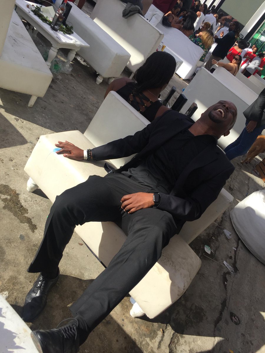 Carel dis
Carel dat
Carel 👇🏾