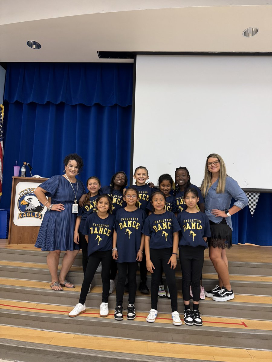 UlibarriK_PCR's tweet photo. Our 3rd grade dance team did AMAZING today!! They are ready to learn a new dance!! 💙🦅💛 https://t.co/QohzinjAJD