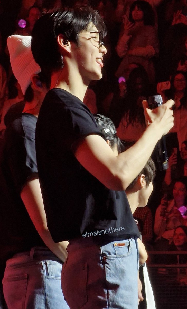 theres so much to say and look at HELLLOOO