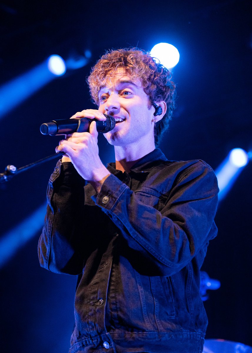 MTV's tweet image. Celebrating 2️⃣6️⃣ years of @SeaveyDaniel 🥳