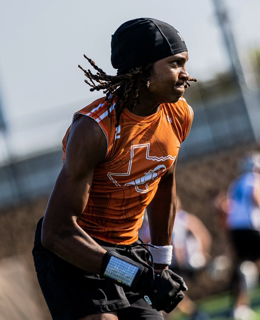 Michael (@mikebroom2028) on Twitter photo Week one getting to it!!!🏈<a href="/CoachEReinhart/">Eli Reinhart</a> <a href="/coach_pleasant/">Coach Pleasant</a> <a href="/BaseballHutto/">Coach Stringer</a> @CoachAlbertHHS <a href="/CoachWCompton/">CoachComp</a> <a href="/CoachDeHolmes/">DeAndre Holmes</a> <a href="/HuttoHS_Fball/">Hutto Football</a> Week one getting to it!!!🏈<a href="/CoachEReinhart/">Eli Reinhart</a> <a href="/coach_pleasant/">Coach Pleasant</a> <a href="/BaseballHutto/">Coach Stringer</a> @CoachAlbertHHS <a href="/CoachWCompton/">CoachComp</a> <a href="/CoachDeHolmes/">DeAndre Holmes</a> <a href="/HuttoHS_Fball/">Hutto Football</a>