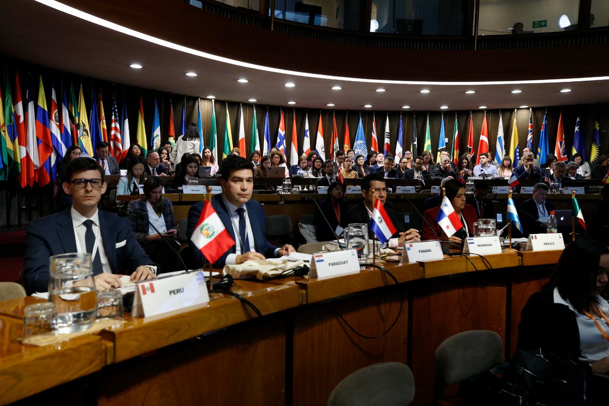 🔴AHORA en el #ForoALC2030
Autoridades intercambian perspectivas sobre la implementación regional del "Pacto para el Futuro" y sus anexos: el Pacto Digital Global y la Declaración sobre las Generaciones Futuras.
Panelistas abordarán los desafíos para la implementación del