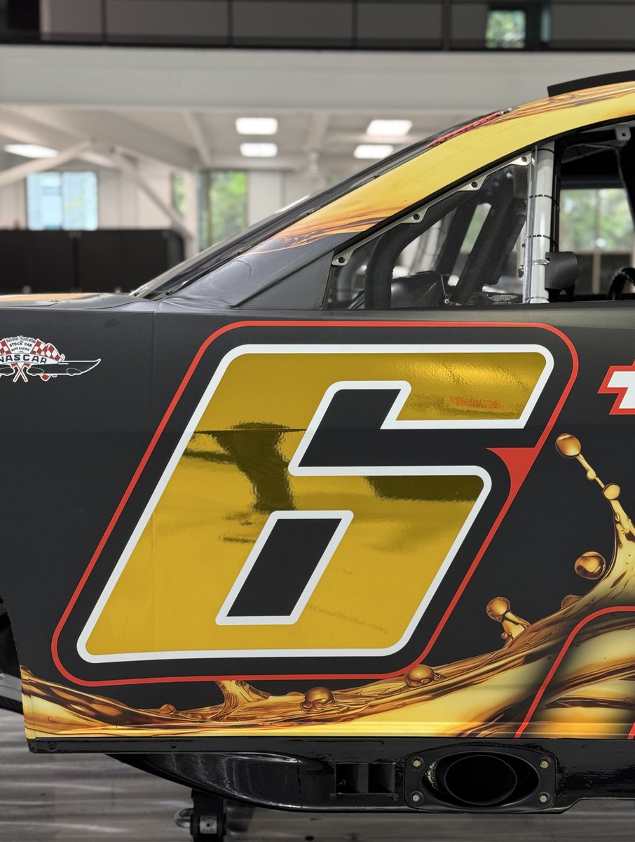 How do we feel about gold chrome? 🤤