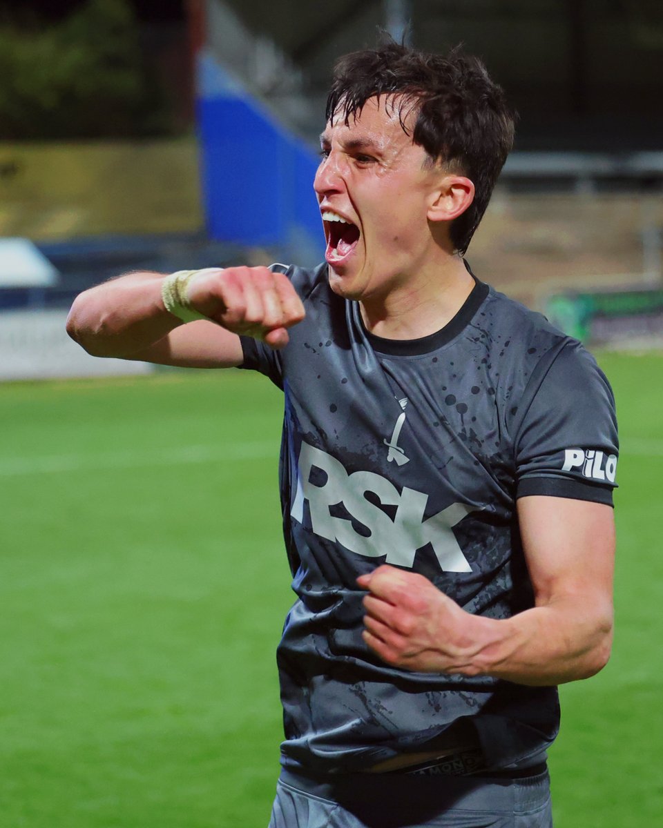 CAFCofficial's tweet photo. Pure passion ™️

#cafc https://t.co/Vee1YC1t1n