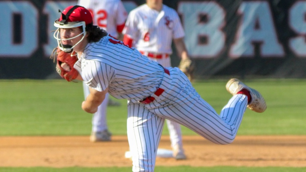 Savannah Christian’s Dennis battles back from seven fractures to reclaim the mound

✍️: Pilar Rossi

🔗: scoreatl.com/stories/savann…