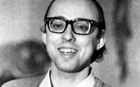 Hace 34 años, a esta misma hora, la izquierda radical atacaba y asesinaba a Jaime Guzmán. Su legado sigue plenamente vigente y su amor por un Chile libre, en paz y progresando sigue inspirándonos a todos los que buscamos servir a nuestra Patria.