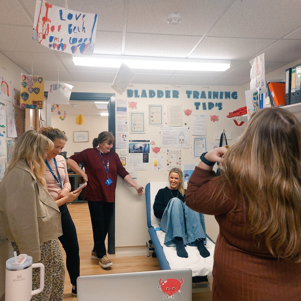 Another great 🌟 "Time to Shine" 🌟 nursing team day today with the nurses trying their hand at pelvic floor exercises and Biofeedback, another successful UK CNS Urology Network meeting and an Easter bonnet making competition 🐥🥚 #busy #teamworkmakesthedreamwork