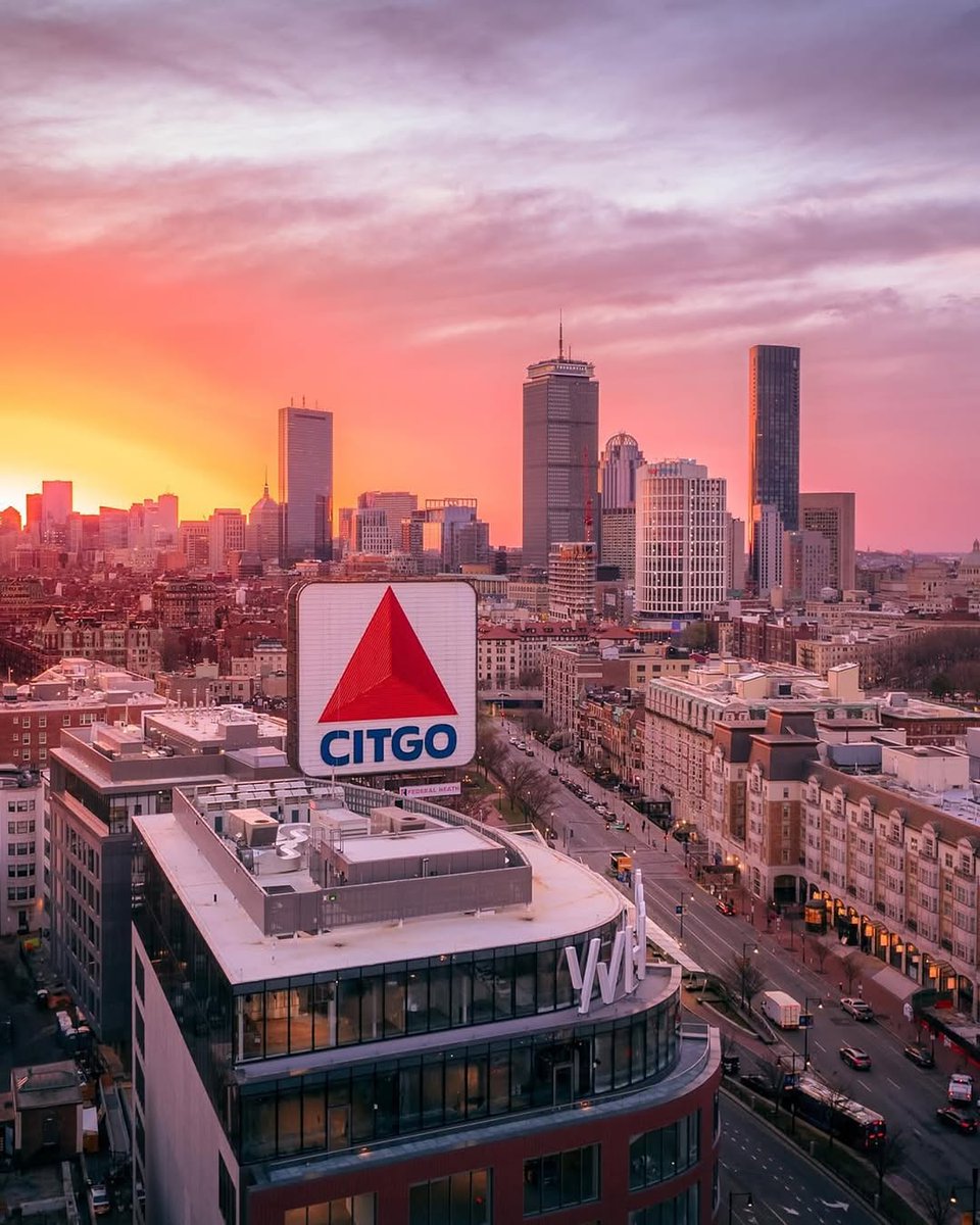 Hotel Commonwealth tweet media