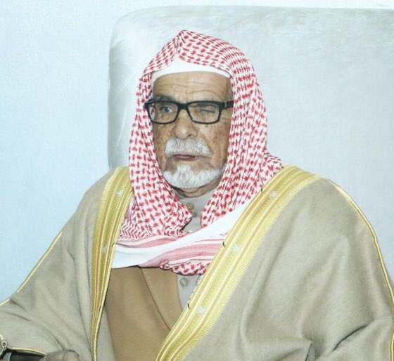 انا لله وانا اليه راجعون
انتقل إلى رحمة الله تعالى الشيخ رجاء بن زيد بن حويفر رئيس مركز حويته السابق
وسيصلى عليه عصر غد الاربعاء بجامع المهنا بشقراء رحمه الله رحمة واسعة وأسكنه فسيح جناته وجعل ما أصابه تكفيرا لسيئاته ورفعة في درجاته
علما أن الدفن بمقبرة شقراء
وسيكون العزاء في