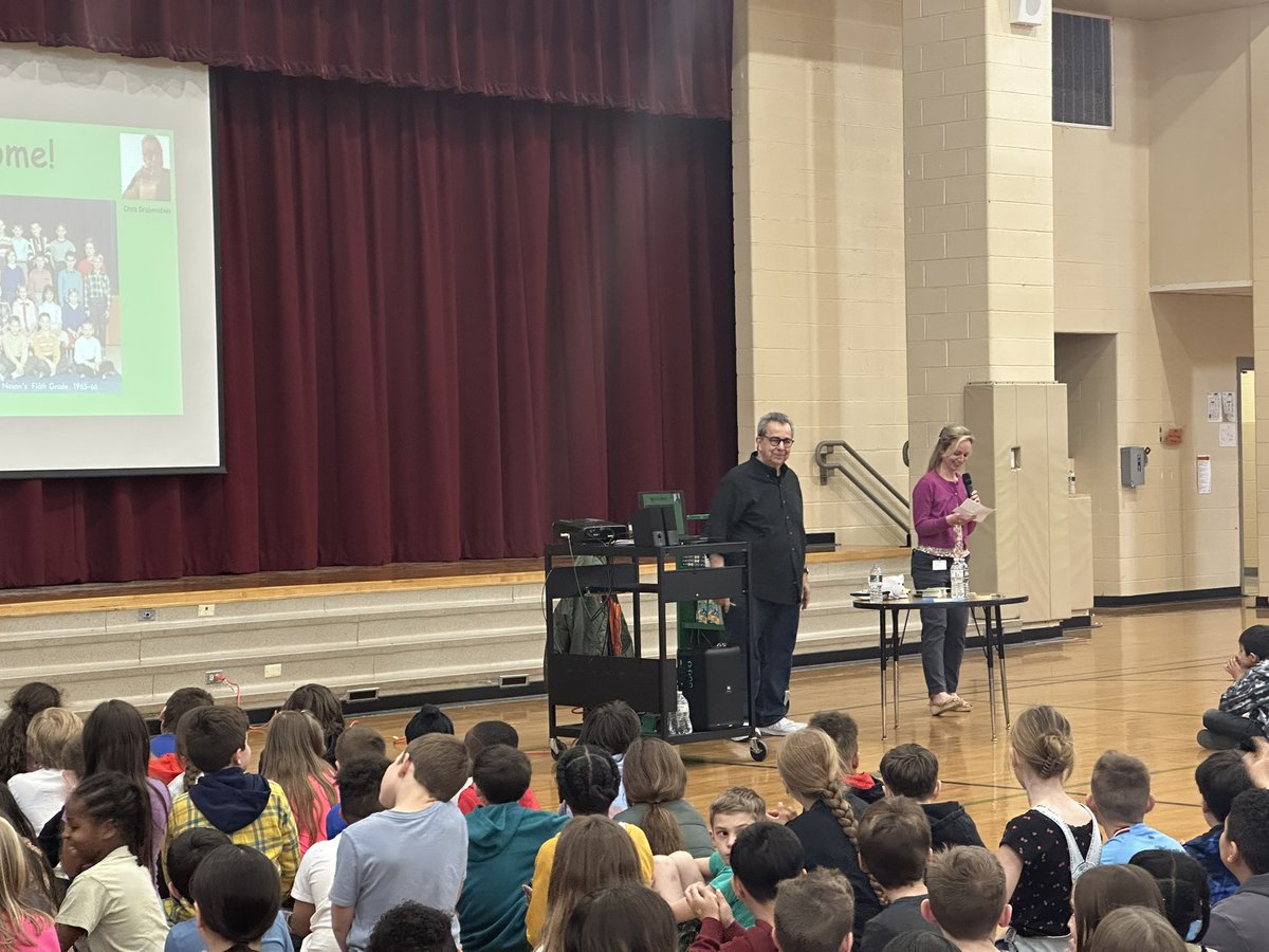 MsAmodeoAP's tweet image. Such a great day at MES celebrating our One School, One Book selection for the 2024-2025 school year.  🧡🍋Both students and staff had a blast meeting and hearing from the author Chris Grabenstein. Thank you to everyone for all your hard work and support. #GoDukes @GoMESDukes