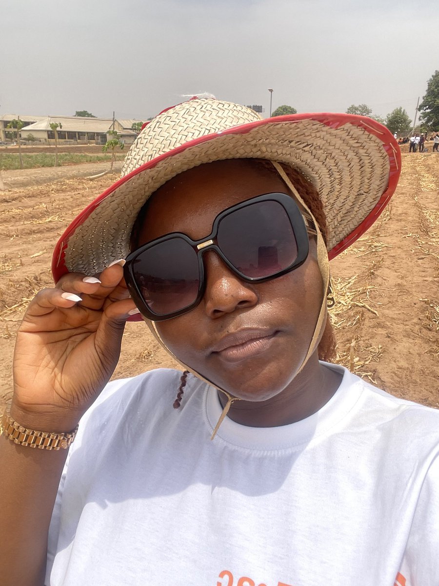 _folaajibola's tweet image. March was such an interesting month. I got to understand the world through the lens of people with disabilities. 

I also drove a Tractor in the farm for the first time.

#internationaldevelopment