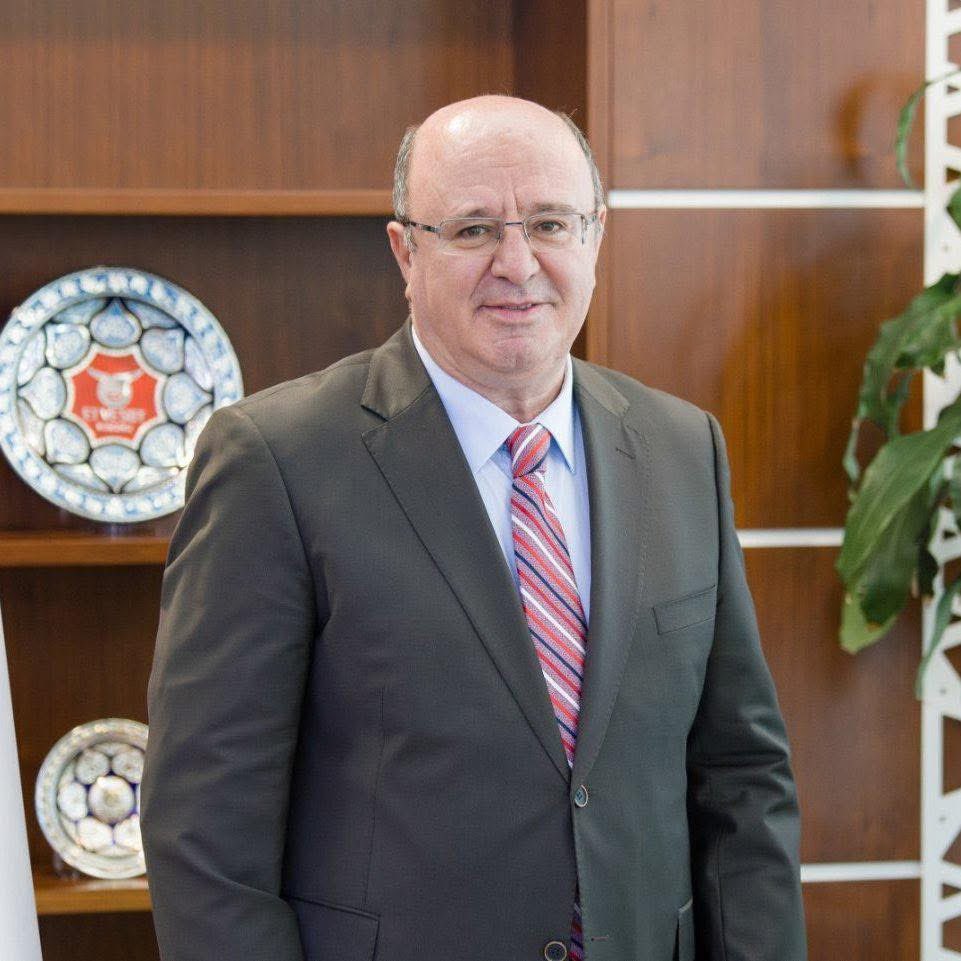 Amcamı Babamı Canımı Mustafa Kayhan’üzücü bir trafik kazası sonucu kaybettik 
Rabbim ona rahmet etsin mekanı cennet olsun.

Cenaze Programı:
(Düzeltme)

Cenaze 10.30 da Diyarbakır havalimanında olacaktır. Öğlen namazına müteakiben Odabaşı-Bal Camisinde cenaze namazı kılınacaktır.