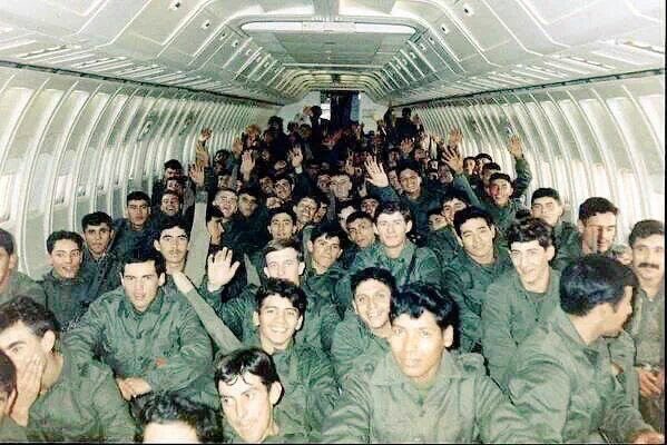 En tiempos de cipayos, traidores y admiradores de Thatcher, más que nunca, Honor y Gloria a nuestros Héroes de Malvinas. 

Nunca Thatcher, Nunca Falklands. 
Siempre los pibes de Malvinas. 

Fueron, son y serán argentinas.🇦🇷
#islasmalvinas