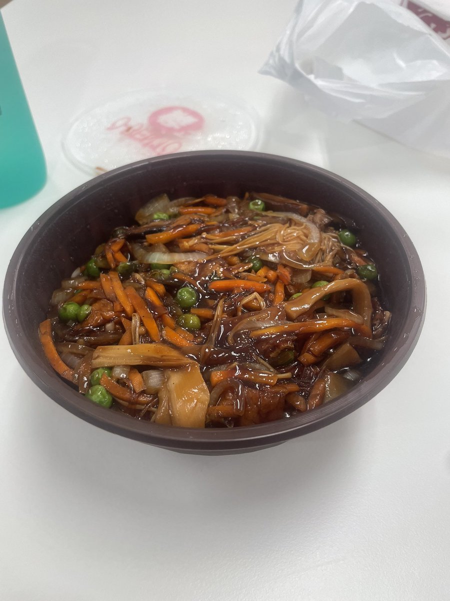 GraemeJMorley's tweet photo. Station to Work Lunch Journey Day 2 - Menya
Vegetarian Teriyaki Don
w @ryan_waters1 https://t.co/BRZe79WMHh