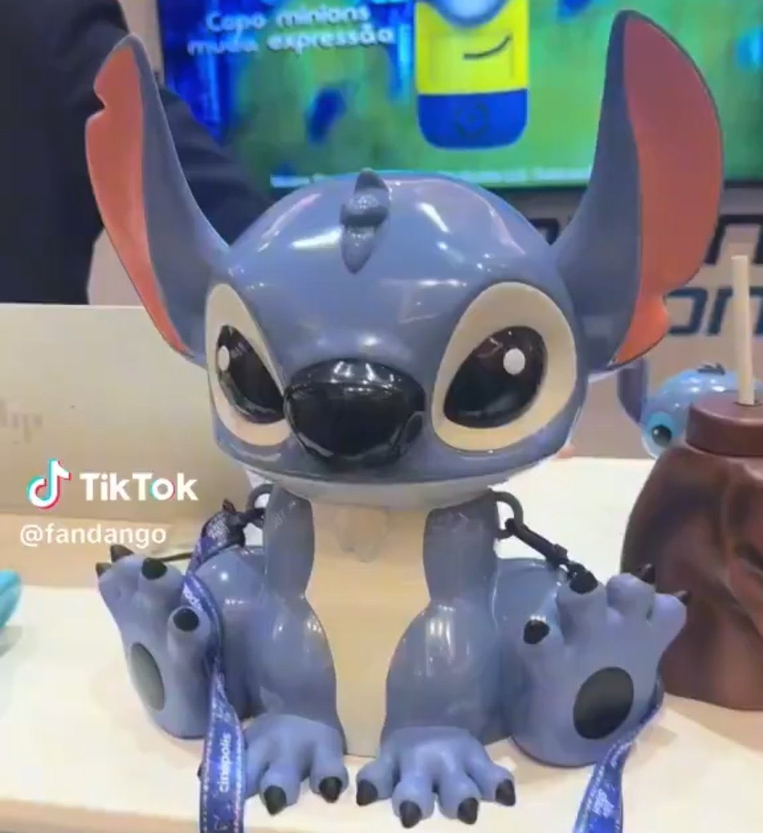 Se revela la palomera de #Stitch que venderán los cines de Estados Unidos en mayo para el estreno de #LiloAndStitch