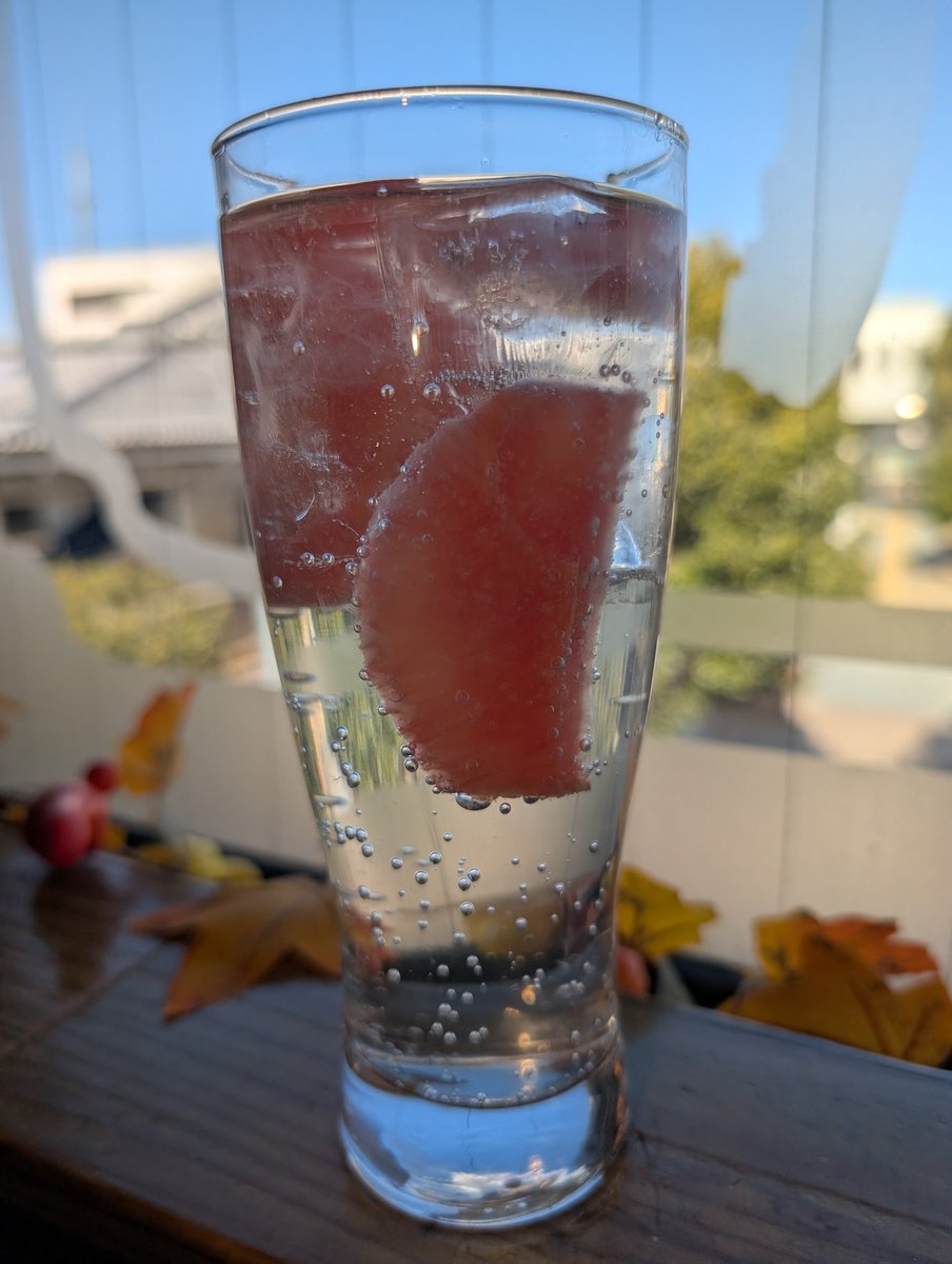 hinodeya_beyond's tweet photo. おはようございます😄
手作り果実酒いろんな種類作ってます！
タブレットでご注文下さい🙇
トッピングなども以前より増えているのでお試しあれ！
＃ひのでやビヨンド
＃蓮田
＃定食 https://t.co/que4wmdCYN