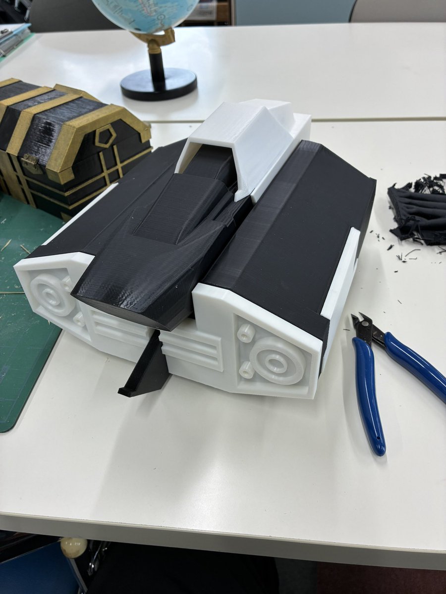 MATINEKO1's tweet photo. オーストラリアの戦友達にとどけ。
デカい(*´Д`*)ハァハァ
#UCGO
#ガンダム https://t.co/nCGdQCmG0F