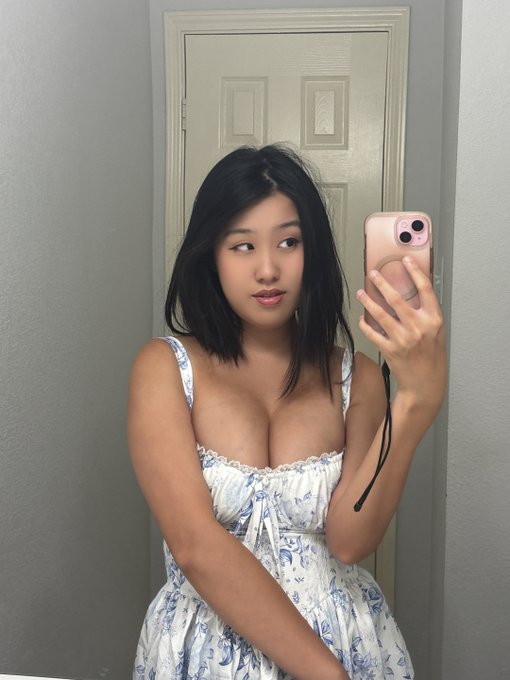 Watch 🤍 uwu tofu 🤍's leaked NSFW photo on TwXstars