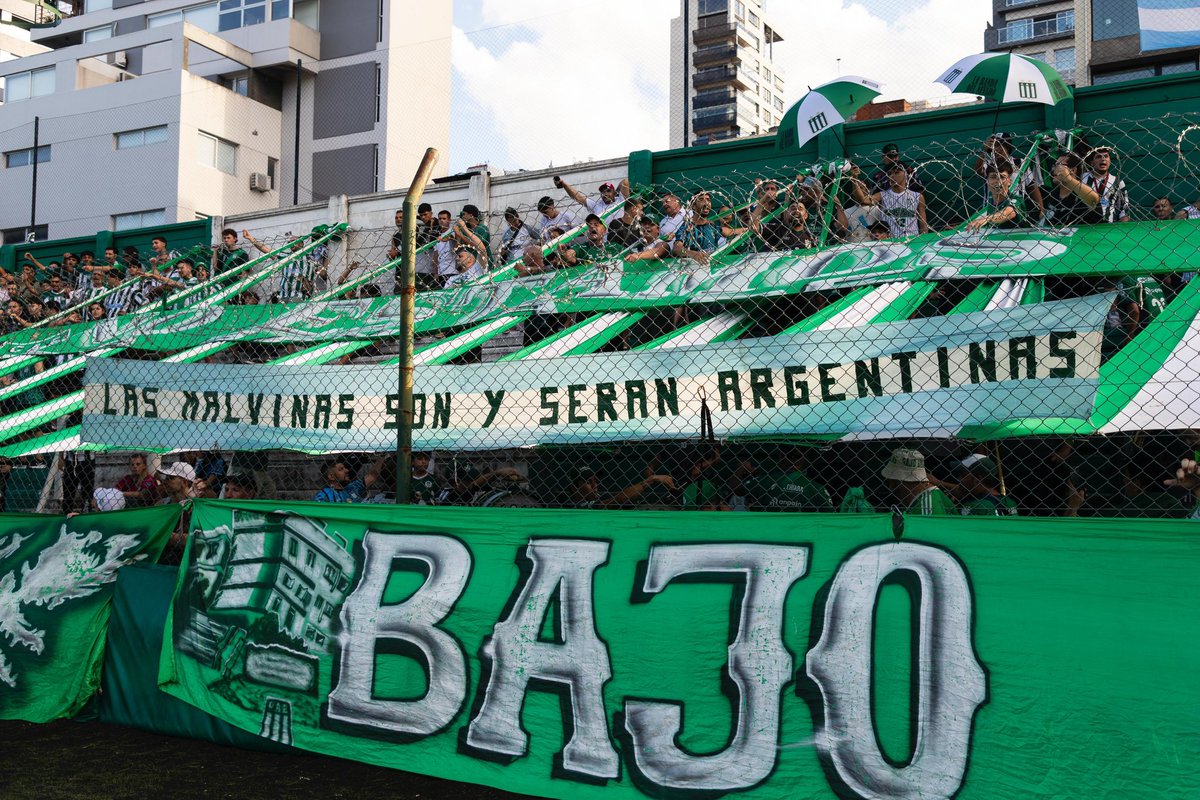 𝙇𝘼𝙎 𝙈𝘼𝙇𝙑𝙄𝙉𝘼𝙎 𝙁𝙐𝙀𝙍𝙊𝙉, 𝙎𝙊𝙉 𝙔 𝙎𝙀𝙍𝘼𝙉 𝘼𝙍𝙂𝙀𝙉𝙏𝙄𝙉𝘼𝙎 🇦🇷

Como cada 2 de abril, desde el Club Atlético Excursionistas rendimos homenaje a los veteranos, los caídos y familiares de los combatientes de Malvinas.

Sólo a traves de la memoria colectiva se